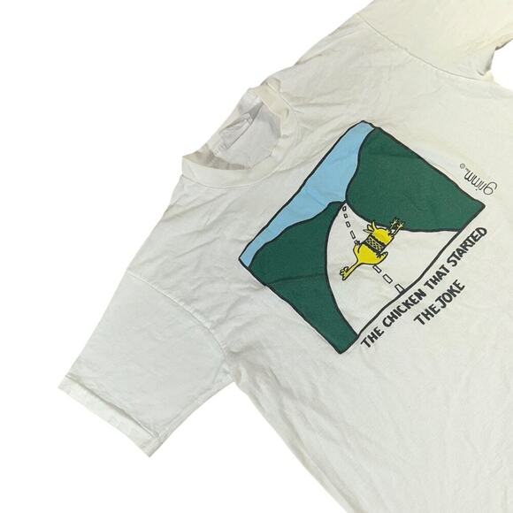 The Chicken That Started the Joke Vintage Grimm T-shirt - Picture 3 of 5